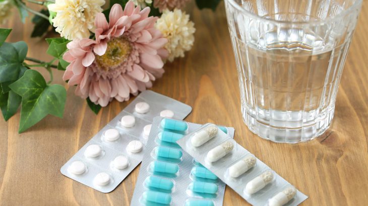 薬剤師監修 うつ病と薬とアルコール依存症について